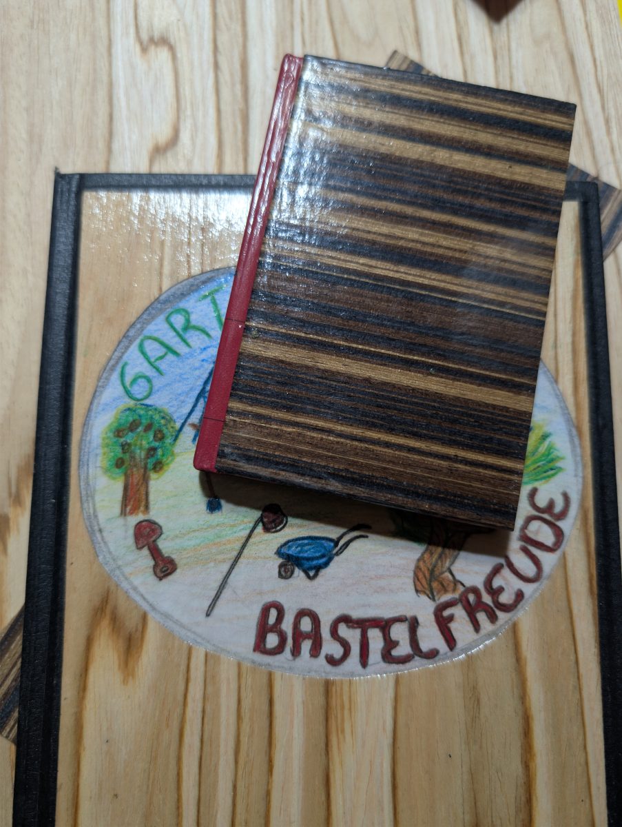 Selber machen: Ein Buch oder andere Objekte kunstvoll gestalten